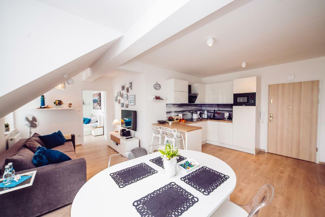 Blue Point 406 Premium Apartament *
