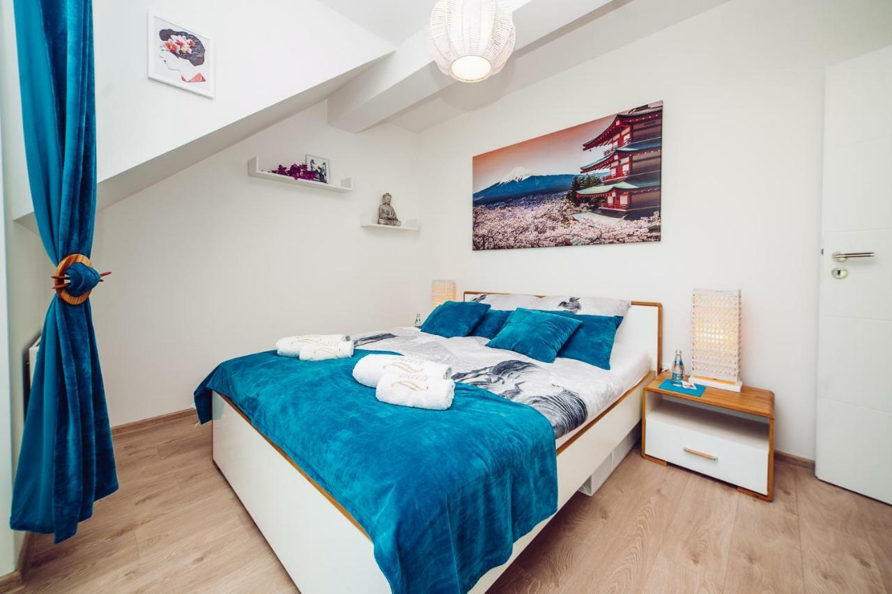 Blue Point 406 Premium Apartament *